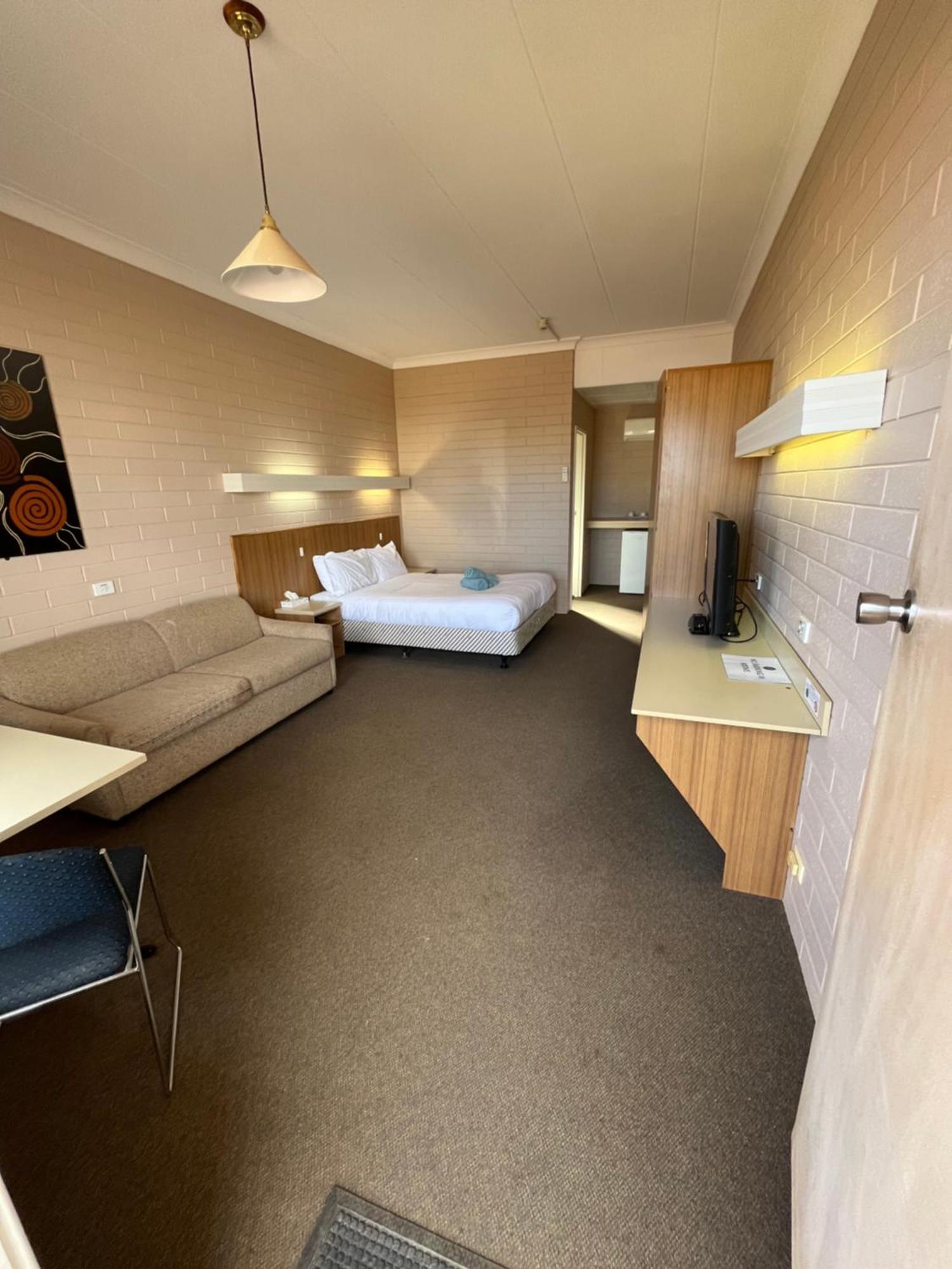 Opal Inn Hotel, Motel, Caravan Park Coober Pedy Exteriér fotografie